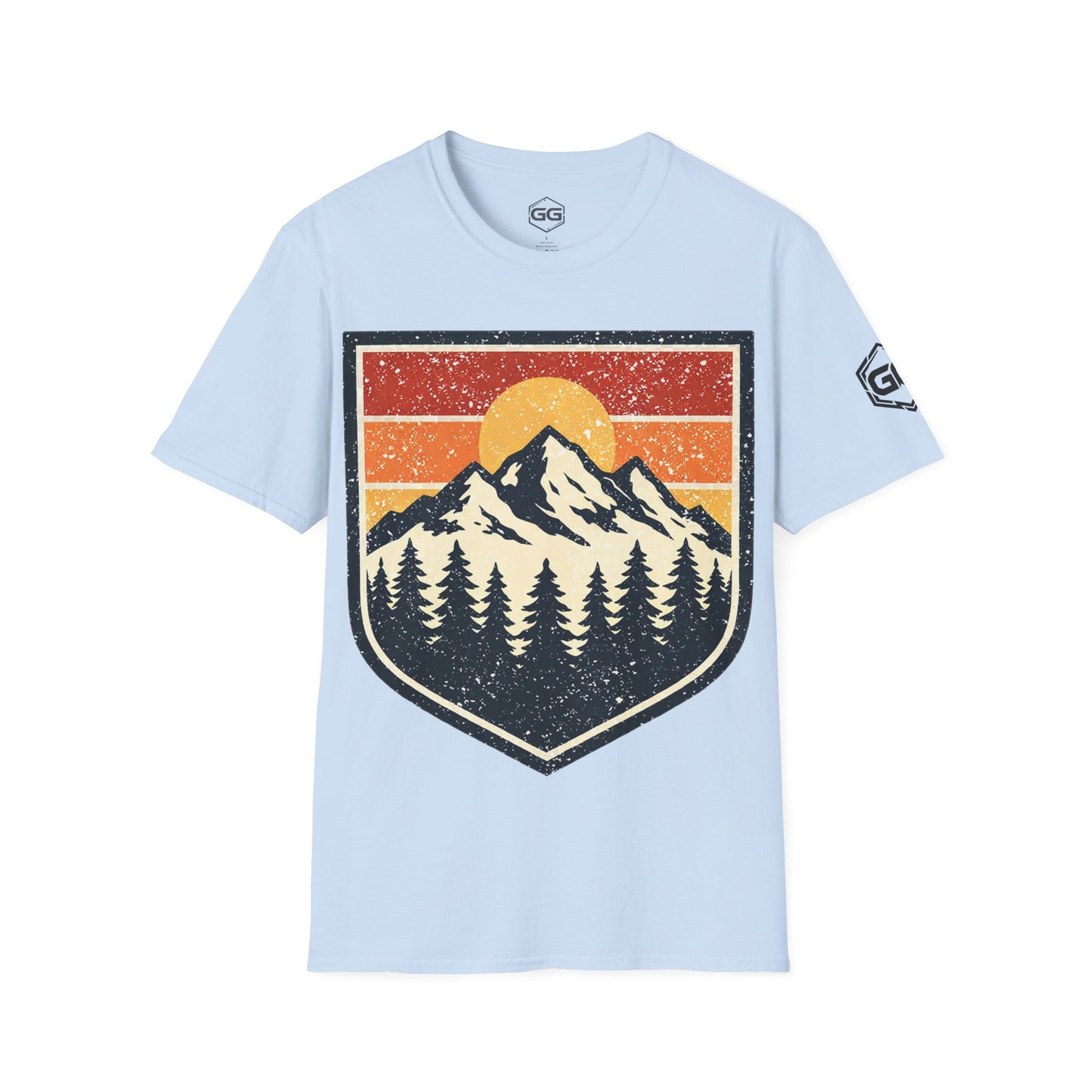 front:7 | Vintage Bergabzeichen – Unisex T-Shirt – Vorderansicht in Hellblau