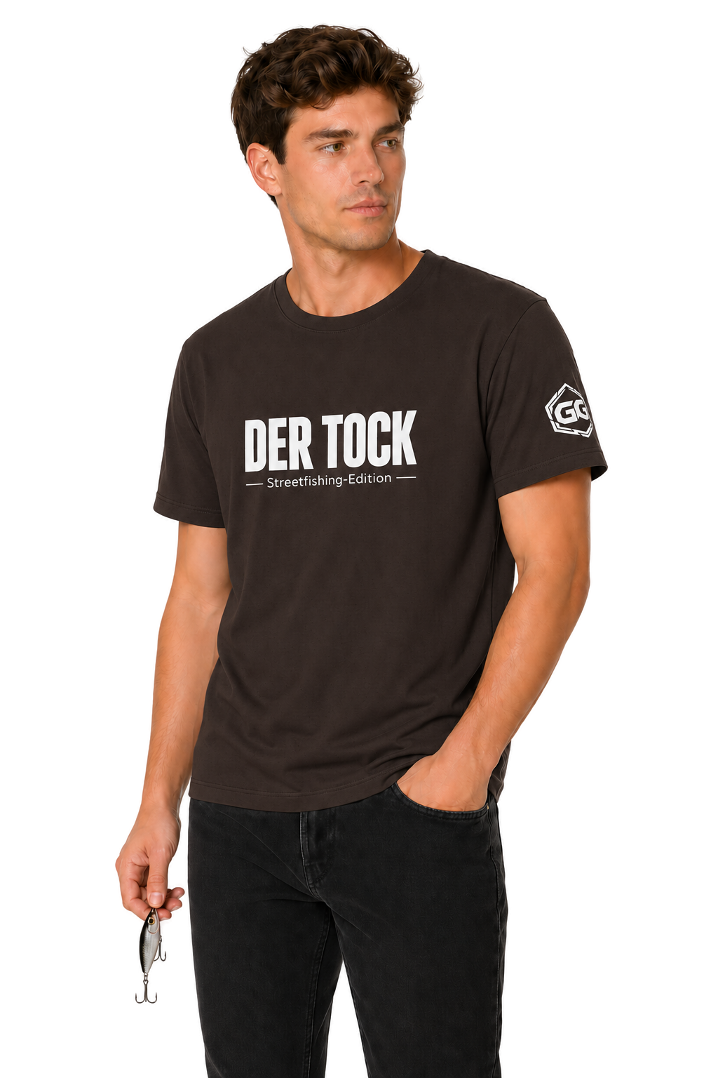 model:3:m | The Bite – Streetfishing T-Shirt – Model photo in Dark Chocolate – Man