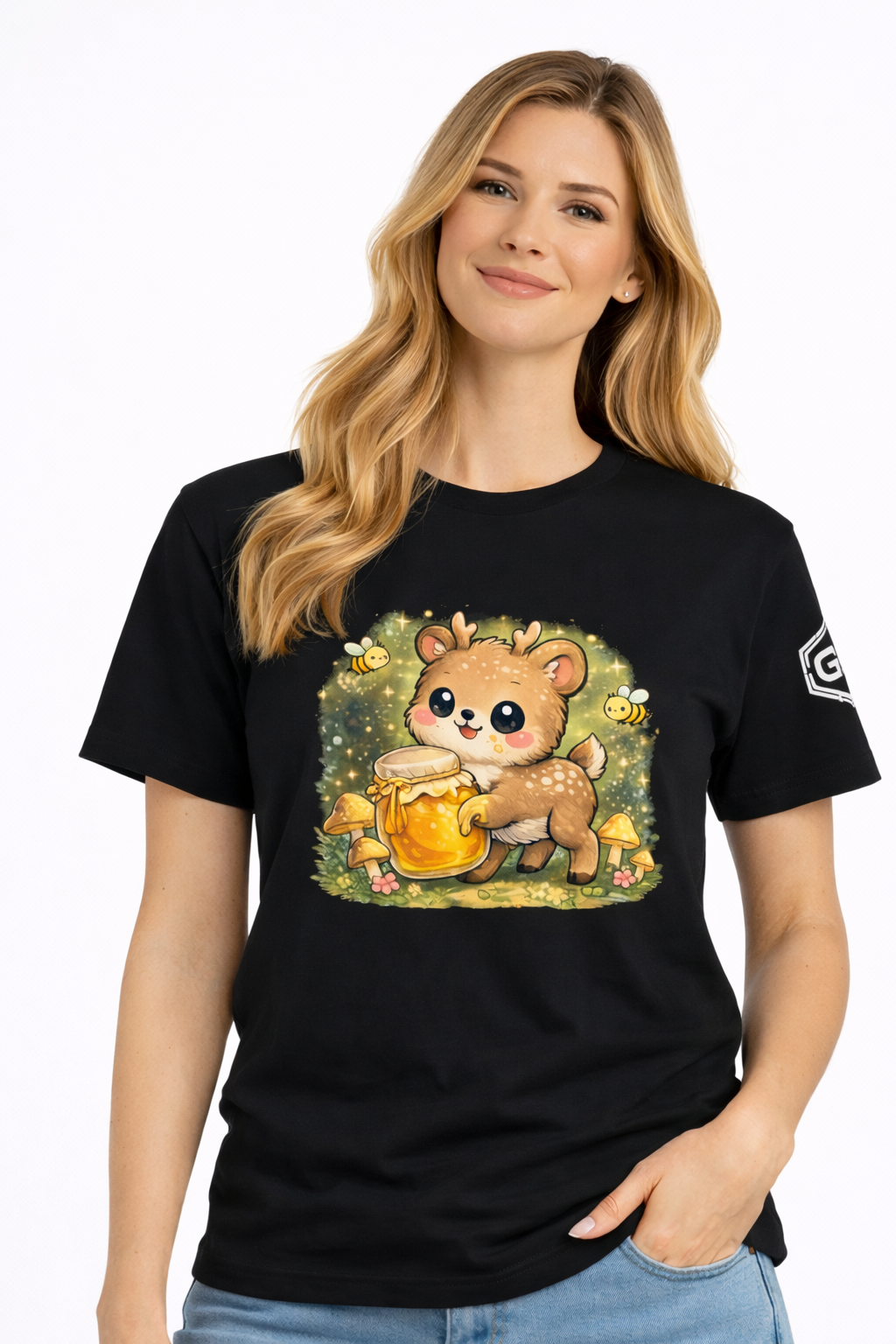 model:1:f | Deer in the Forest T-Shirt – Modelfoto in Schwarz – Frau