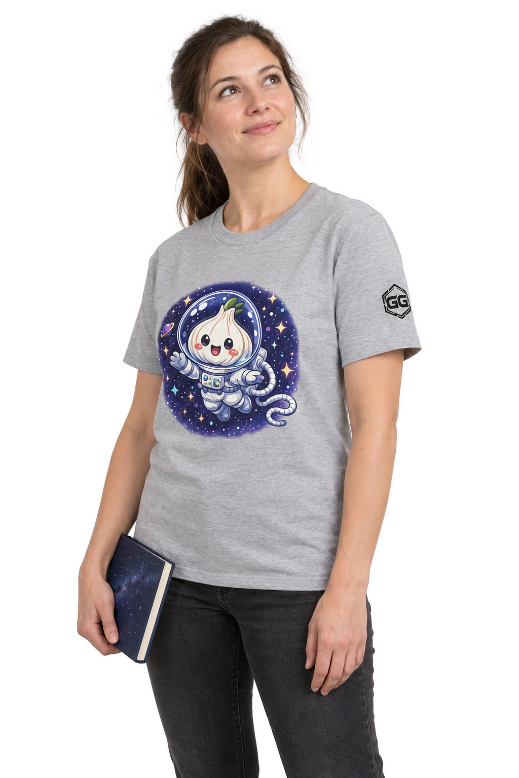 model:2:f | Knoblauch Astronaut T-Shirt – Model photo in Sport Grey – Woman
