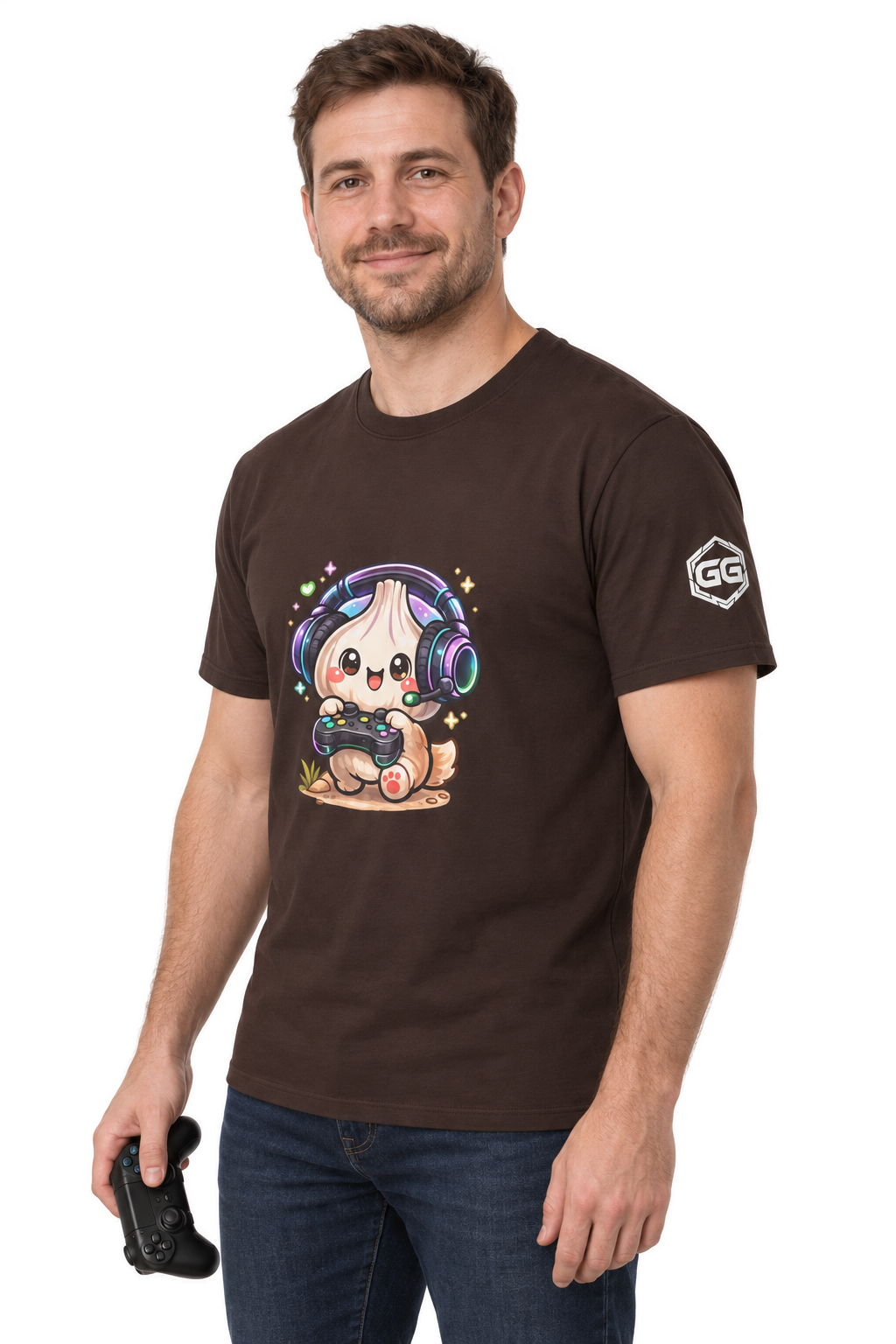 model:3:m | Knoblauch Gamer – Lustiges Gaming T-Shirt – Modelfoto in Dunkelbraun – Mann