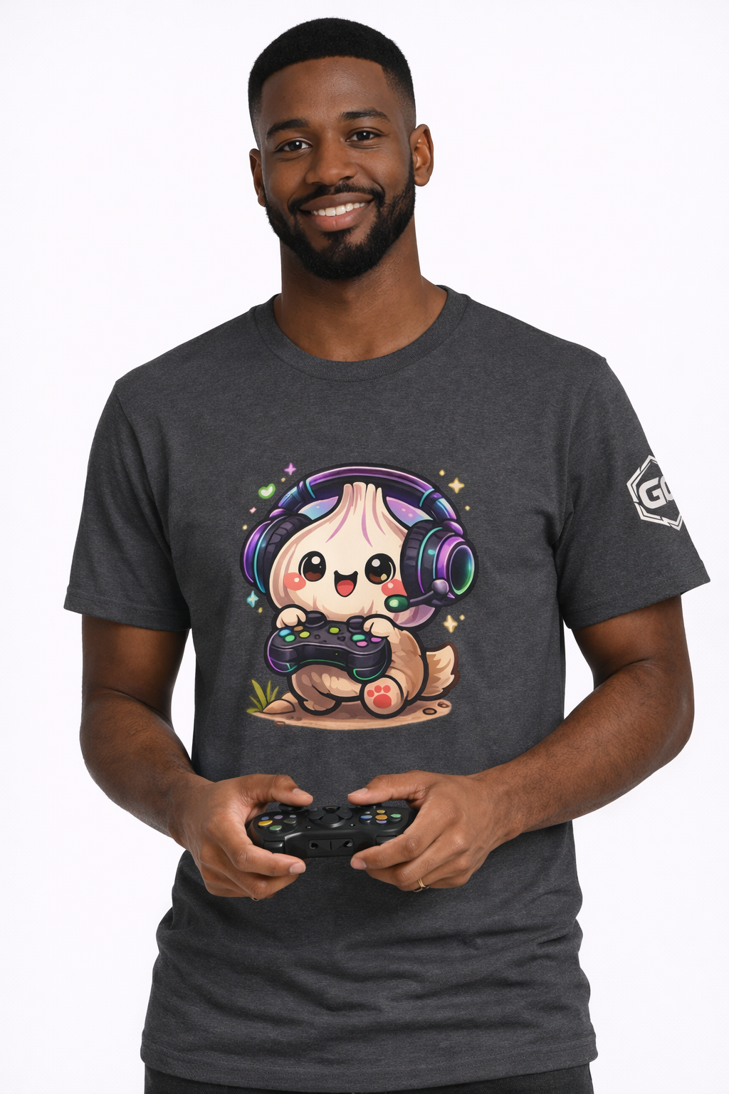 model:6:m | Knoblauch Gamer – Lustiges Gaming T-Shirt – Modelfoto in Dunkelmeliert – Mann