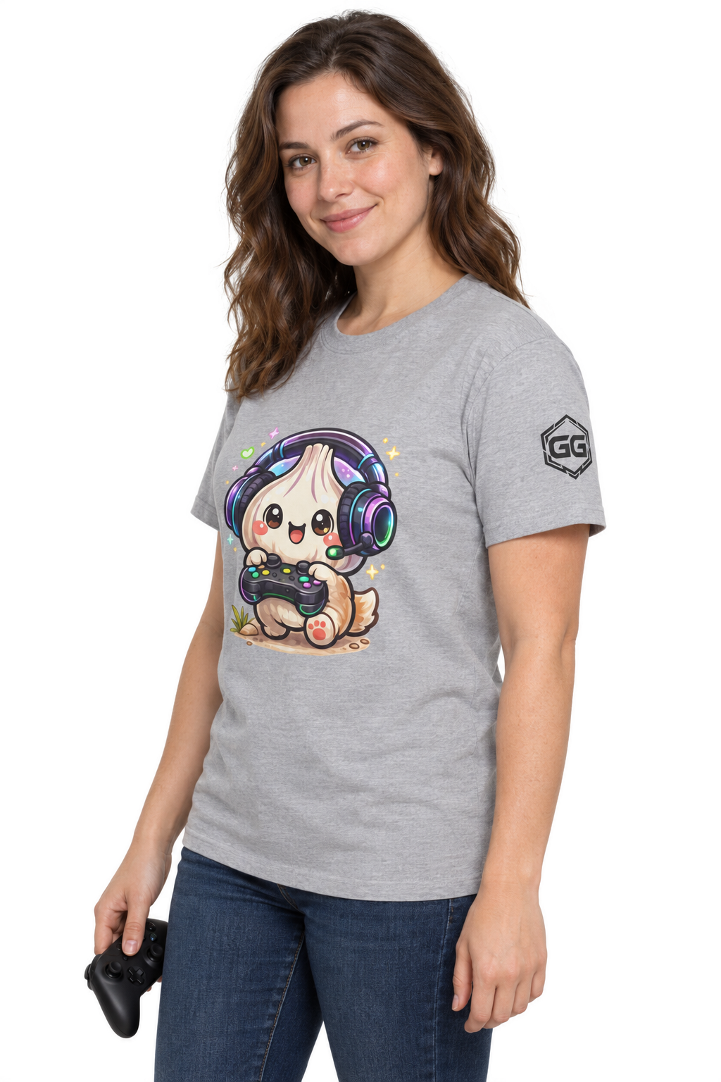 model:2:f | Knoblauch Gamer – Lustiges Gaming T-Shirt – Modelfoto in Sportgrau – Frau