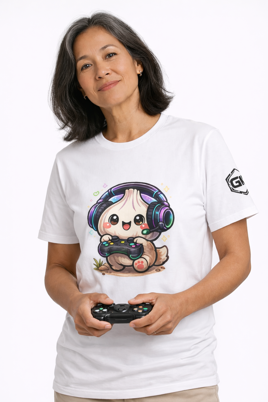 model:0:f | Knoblauch Gamer – Lustiges Gaming T-Shirt – Modelfoto in Weiß – Frau