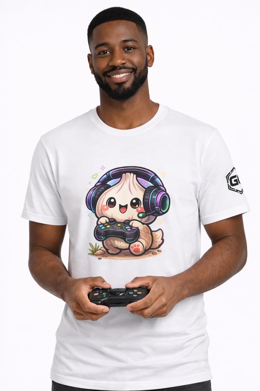 model:0:m | Knoblauch Gamer – Lustiges Gaming T-Shirt – Modelfoto in Weiß – Mann