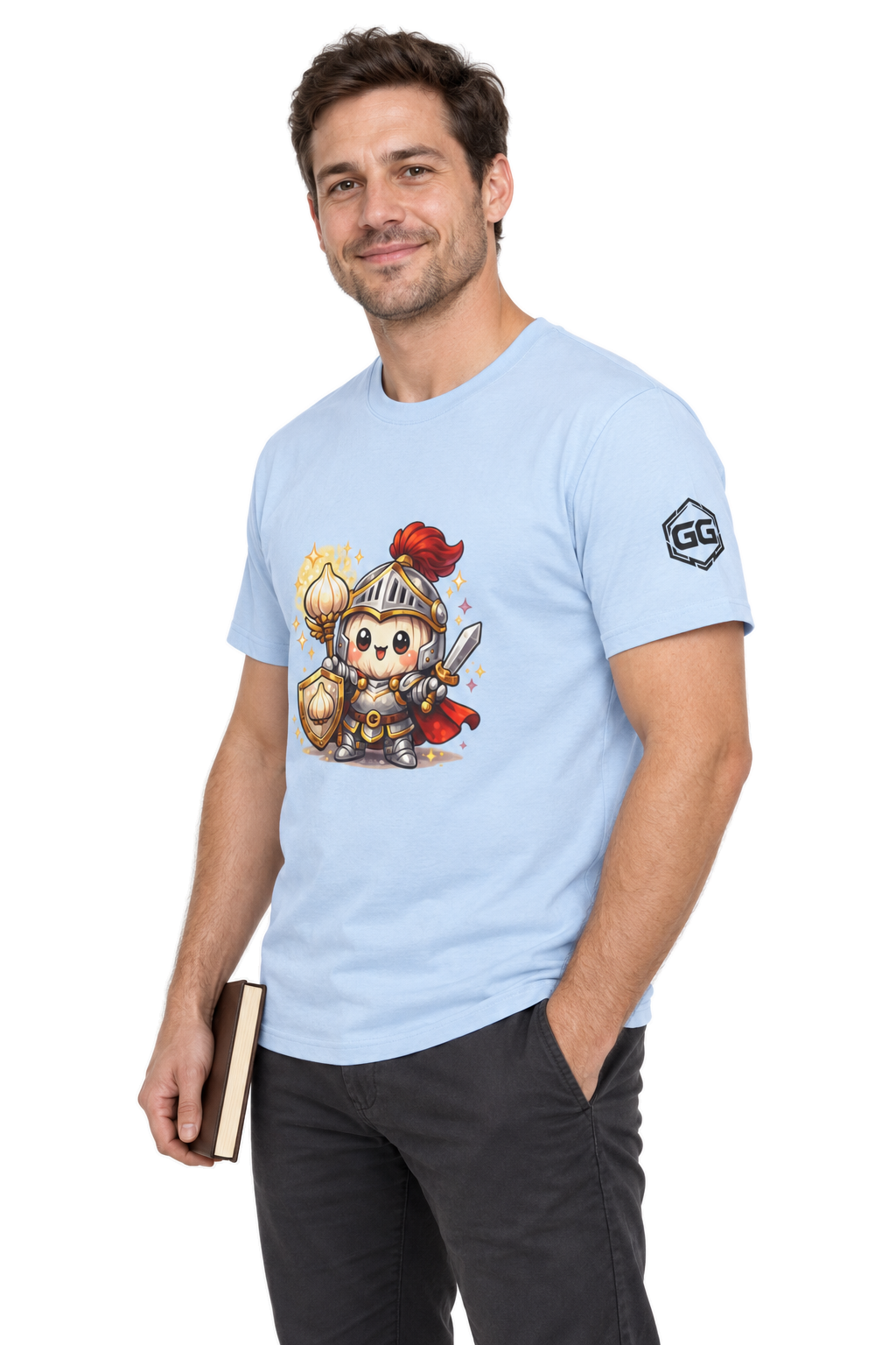 model:7:m | Knoblauch Ritter T-Shirt – Modelfoto in Hellblau – Mann