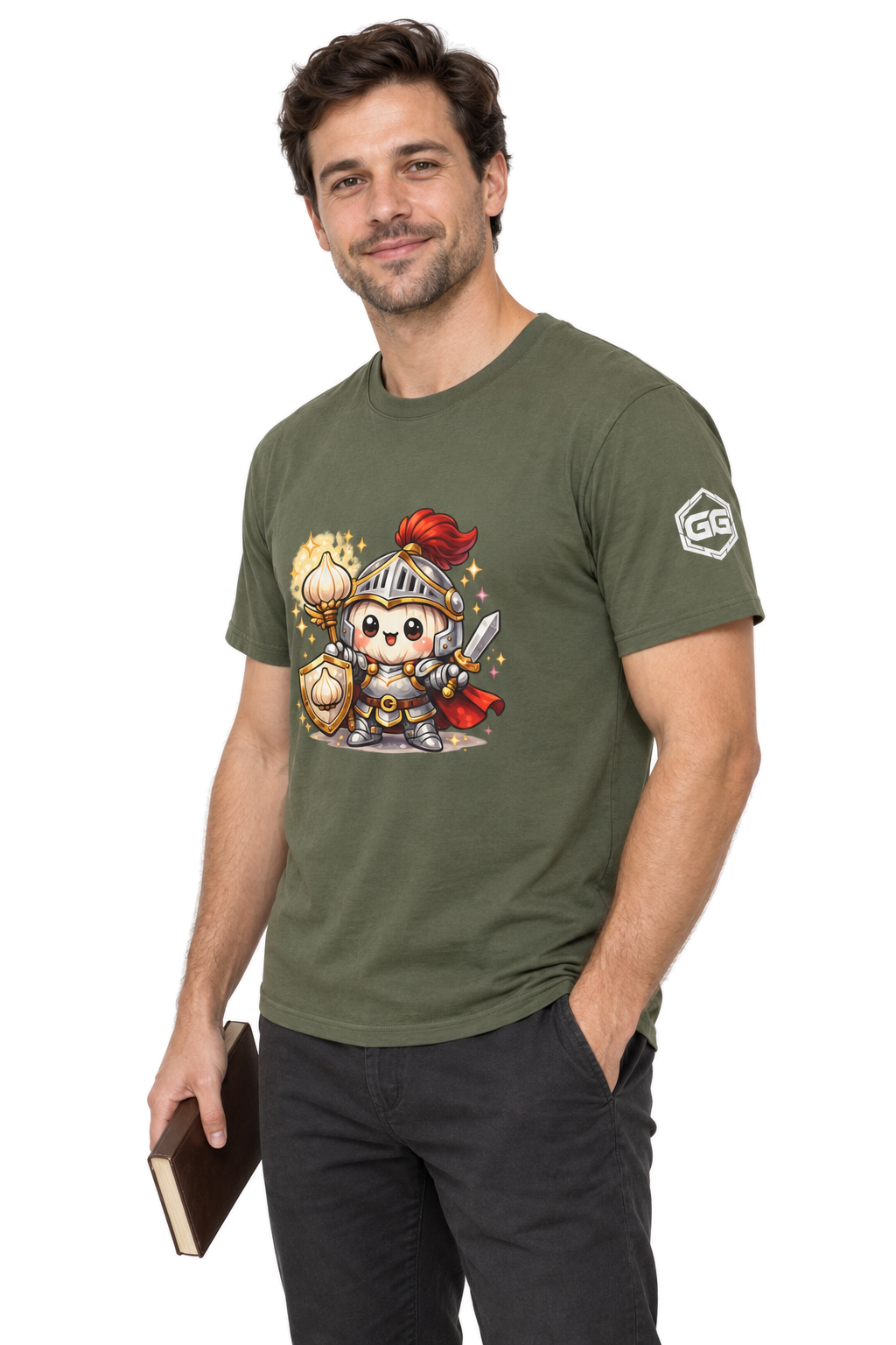 model:5:m | Knoblauch Ritter T-Shirt – Modelfoto in Militärgrün – Mann