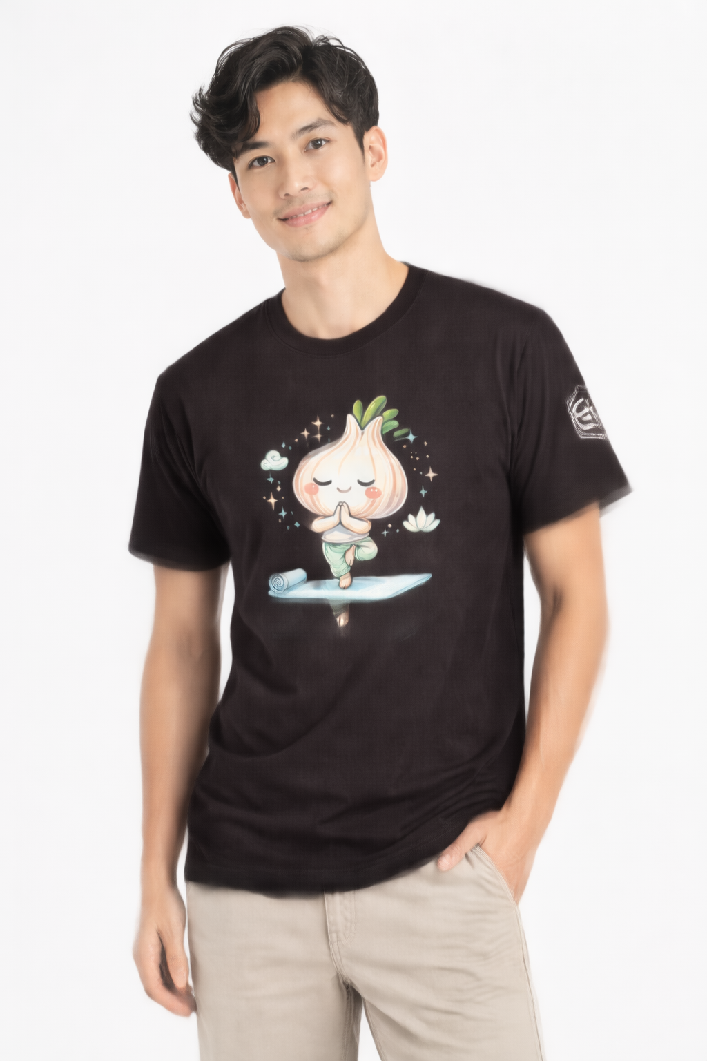 model:3:m | Garlic Yoga T-Shirt – Modelfoto in Dunkelbraun – Mann