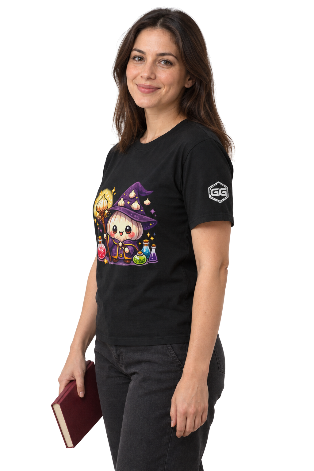 model:1:f | Knoblauch Zauberer T-Shirt – Modelfoto in Schwarz – Frau