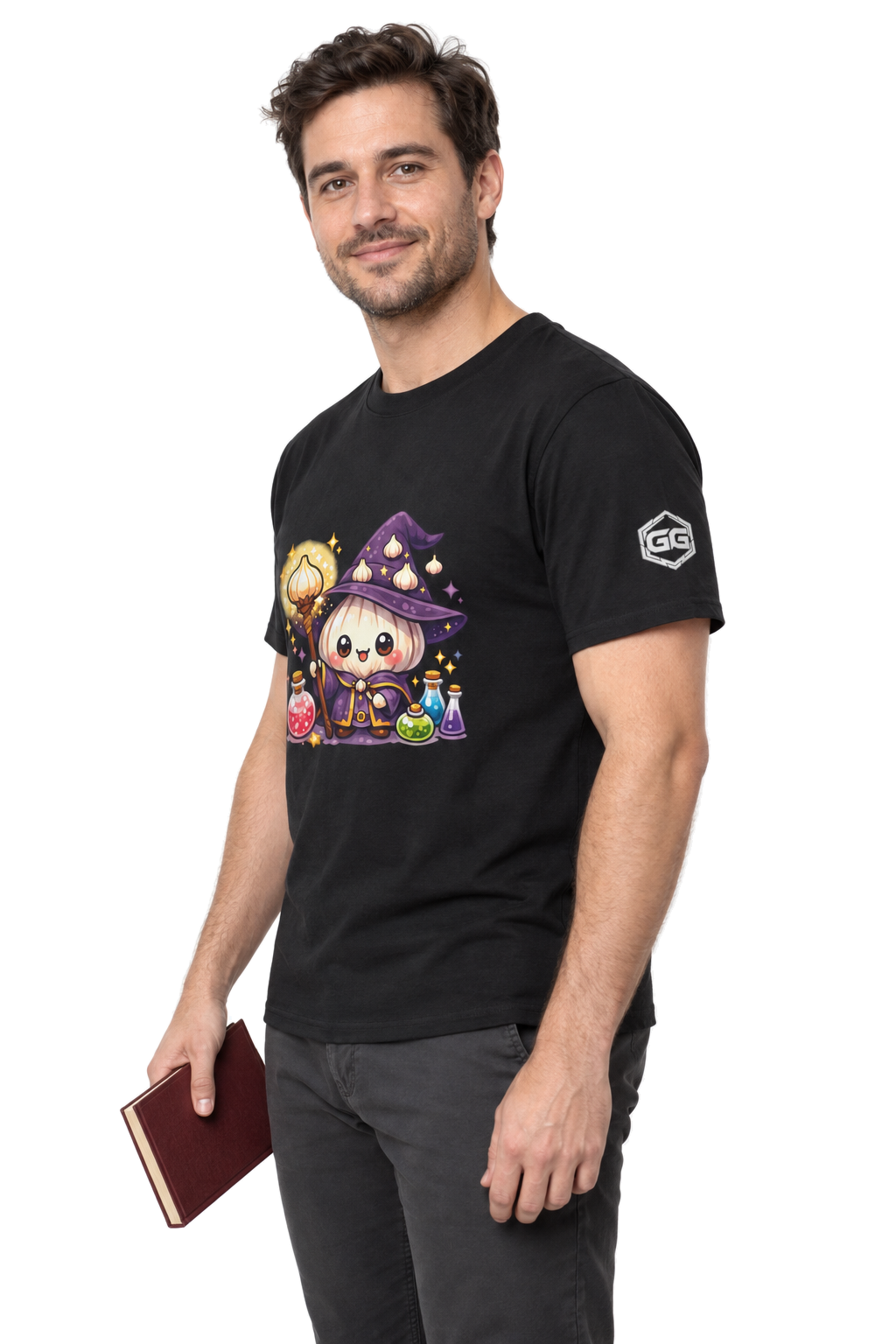 model:1:m | Knoblauch Zauberer T-Shirt – Modelfoto in Schwarz – Mann
