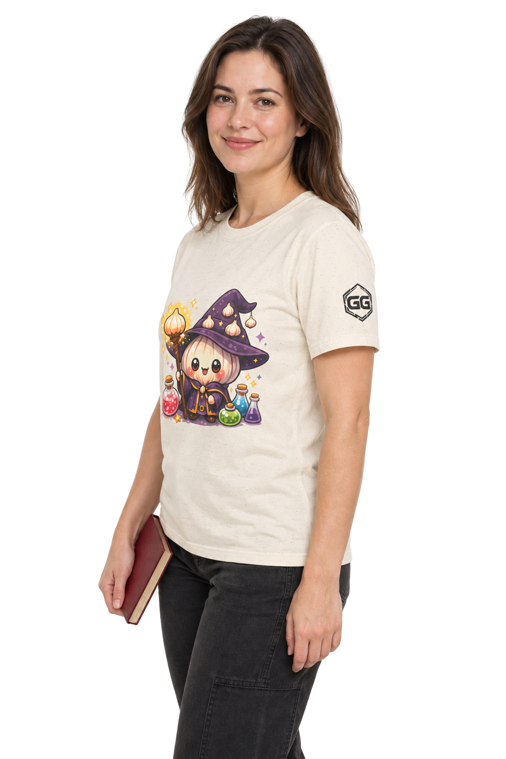 model:4:f | Knoblauch Zauberer T-Shirt – Modelfoto in Natur – Frau