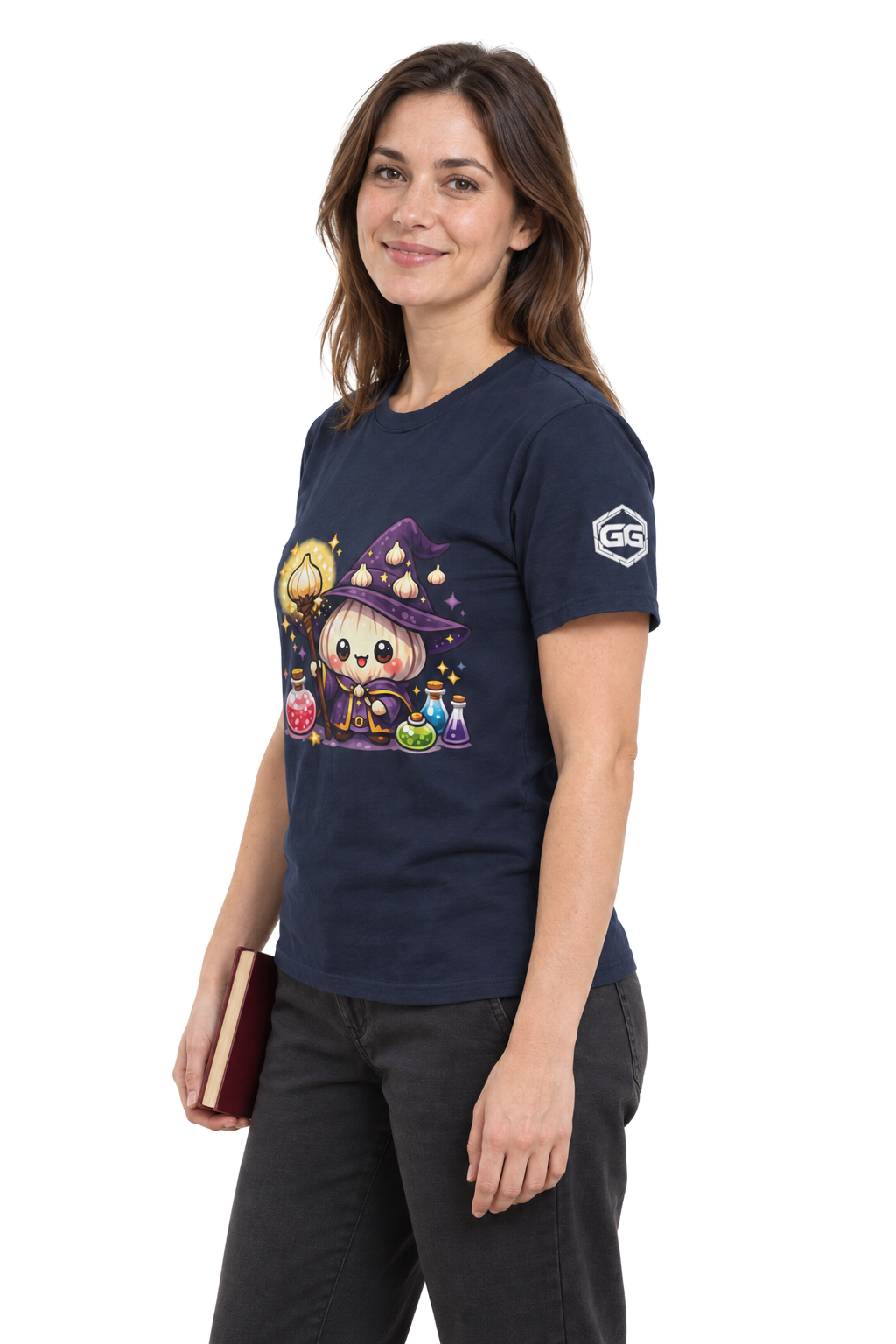 model:9:f | Knoblauch Zauberer T-Shirt – Modelfoto in Navy – Frau