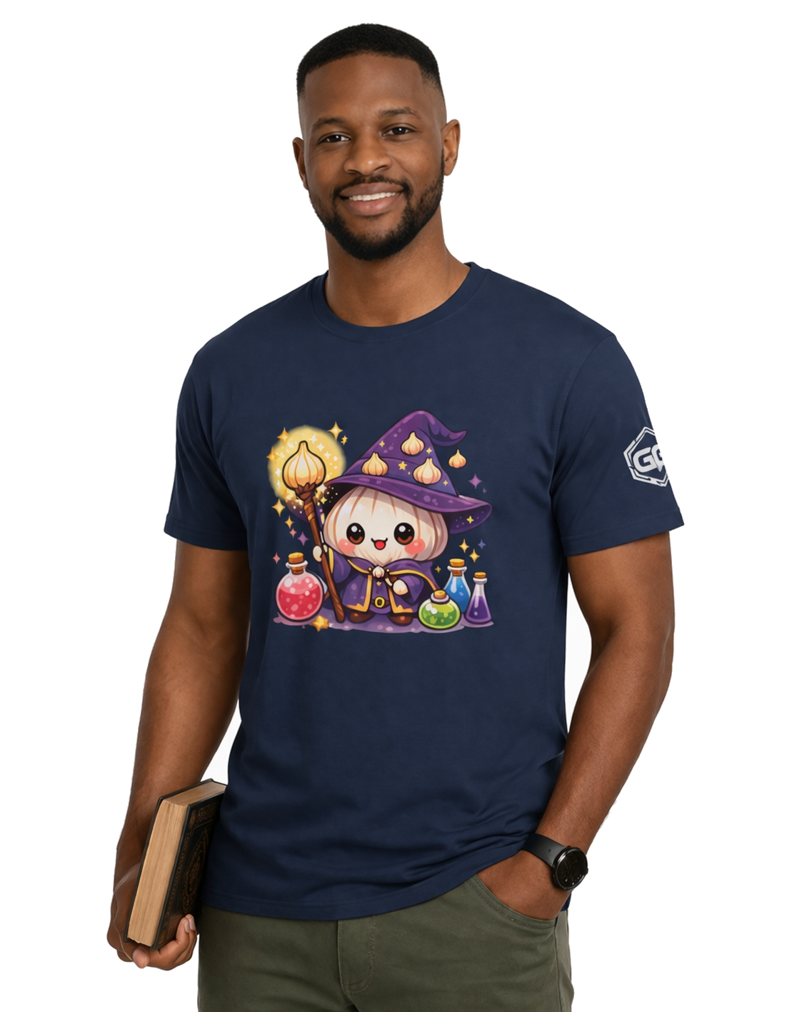 model:9:m | Knoblauch Zauberer T-Shirt – Model photo in Navy – Man