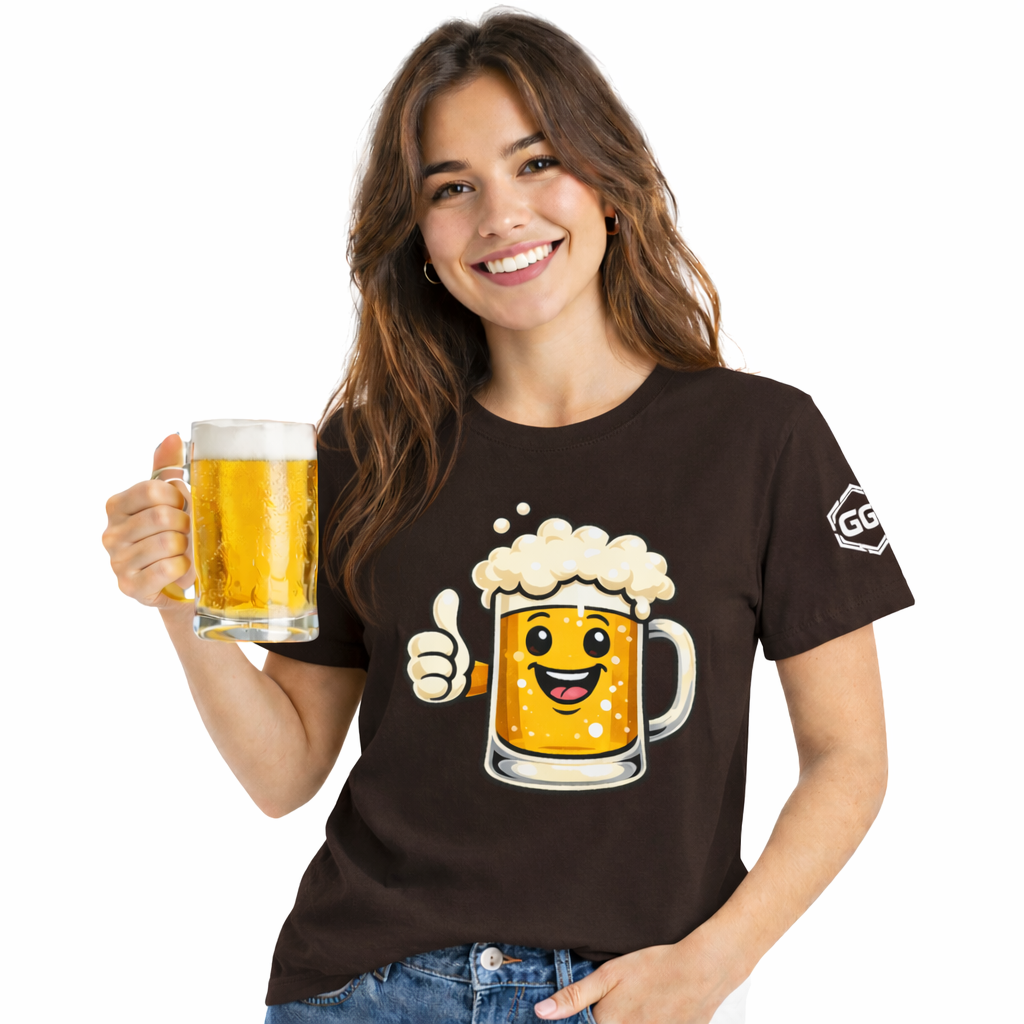 model:3:f | Lustiger Bierkrug – Unisex T-Shirt – Model photo in Dark Chocolate – Woman