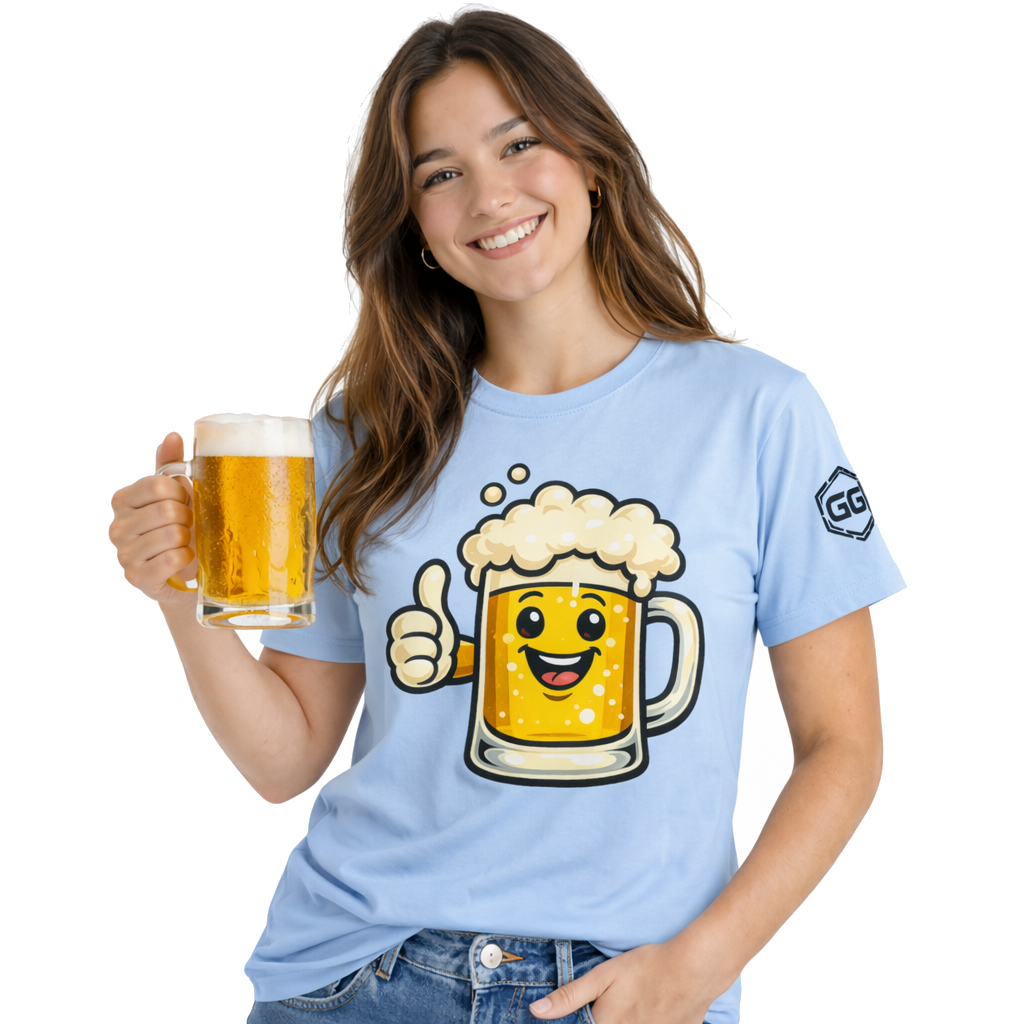 model:7:f | Lustiger Bierkrug – Unisex T-Shirt – Model photo in Light Blue – Woman