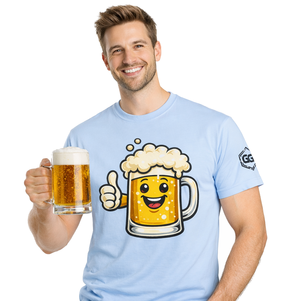 model:7:m | Lustiger Bierkrug – Unisex T-Shirt – Model photo in Light Blue – Man