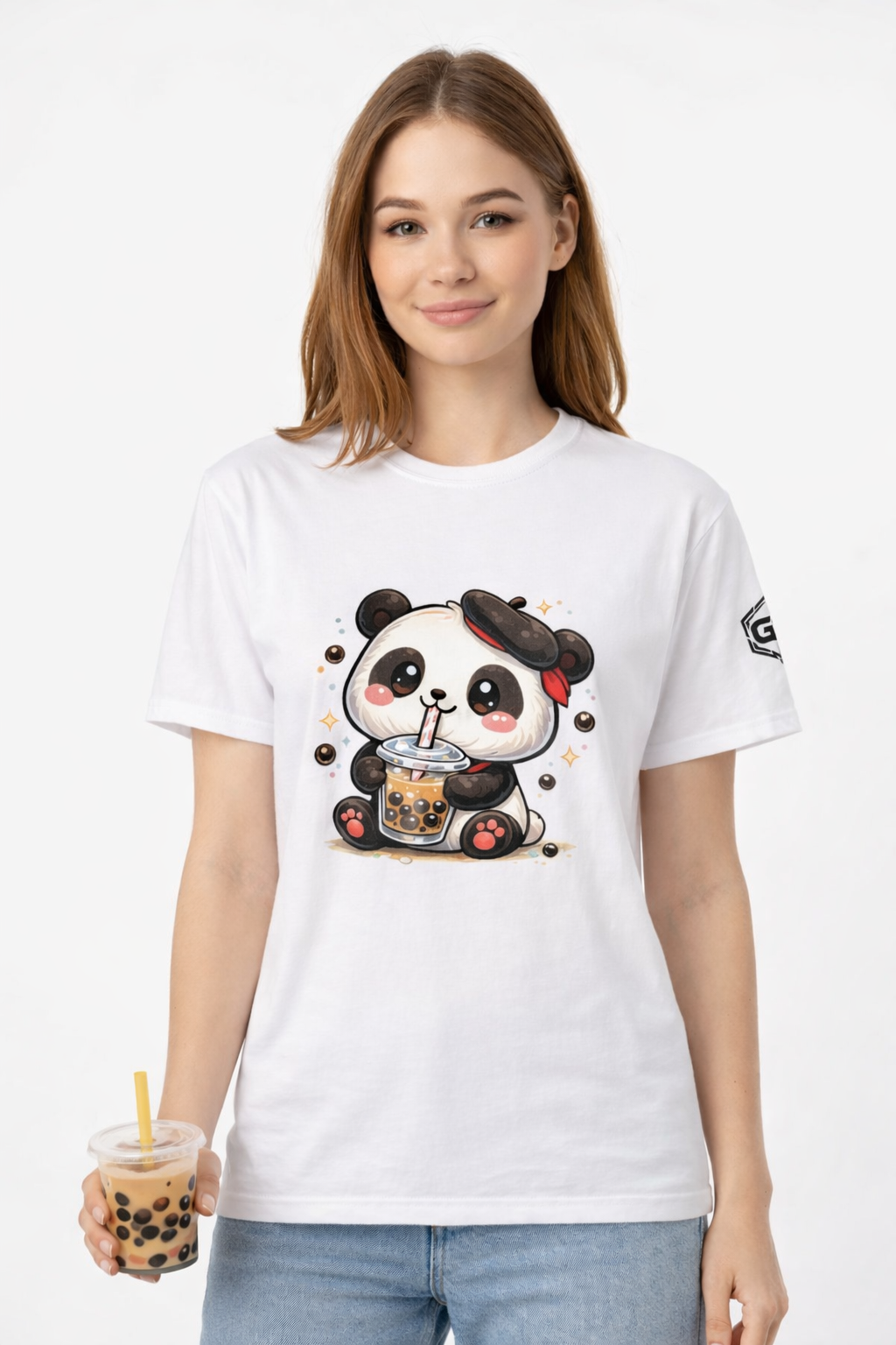 model:0:f | Panda & Bubble Tea T-Shirt – Modelfoto in Weiß – Frau