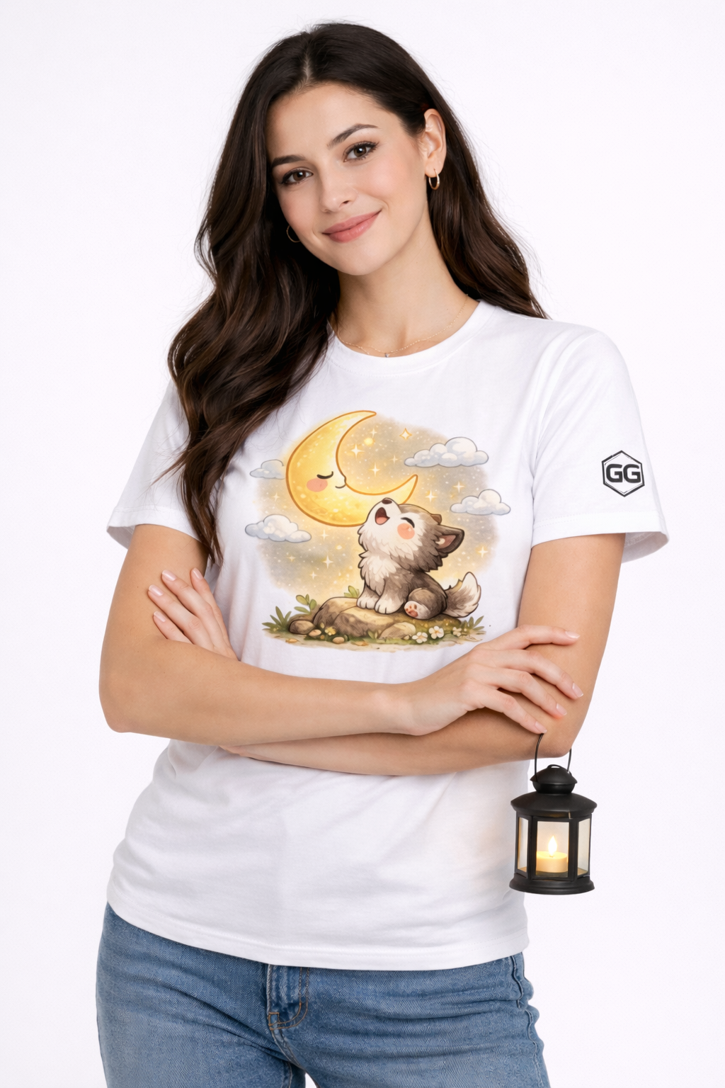 model:0:f | Wolf & Moon T-Shirt – Modelfoto in Weiß – Frau