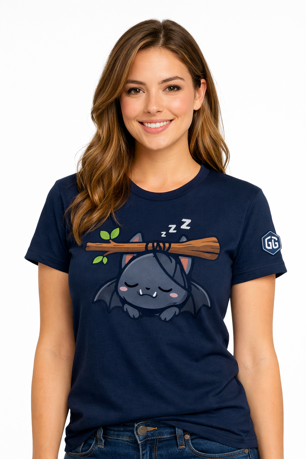 model:9:f | Kawaii Bat T-Shirt – Modelfoto in Navy – Frau