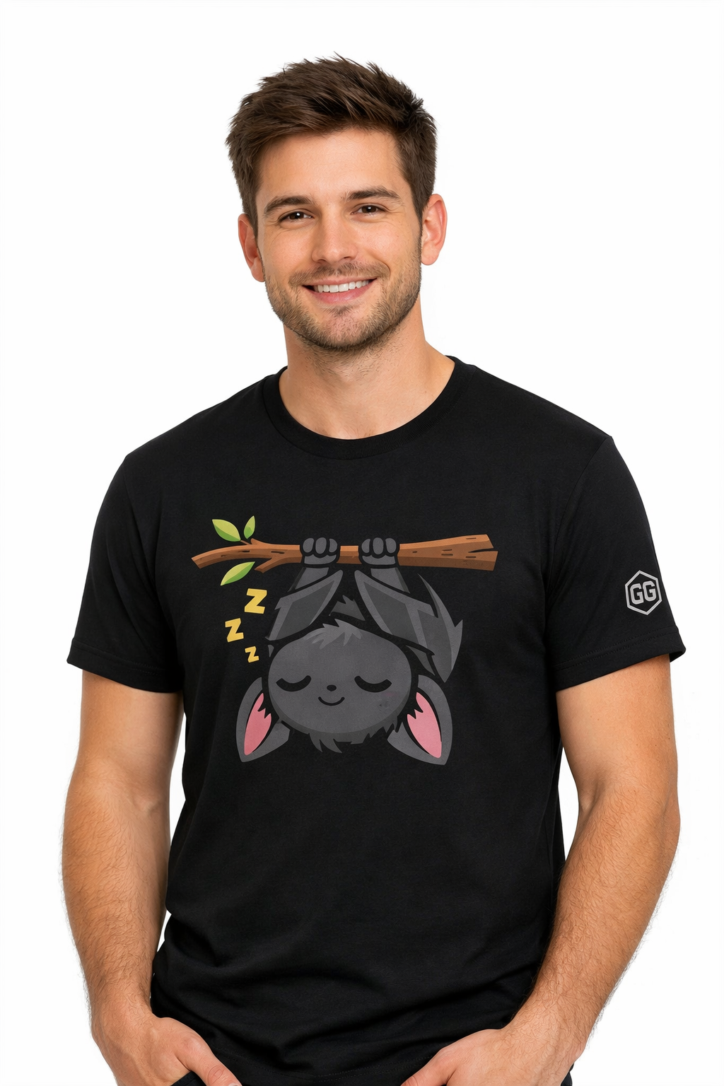 model:1:m | Kawaii Bat T-Shirt – Modelfoto in Schwarz – Mann