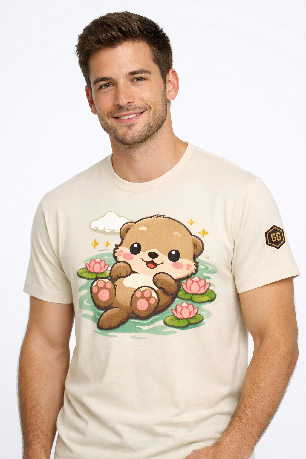 model:4:m | Otter in the River T-Shirt – Modelfoto in Natur – Mann