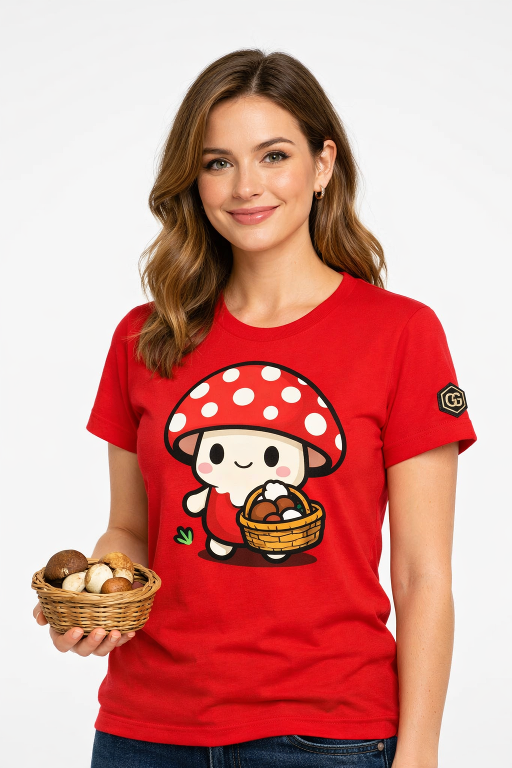 model:10:f | Mushroom Forager T-Shirt – Modelfoto in Rot – Frau