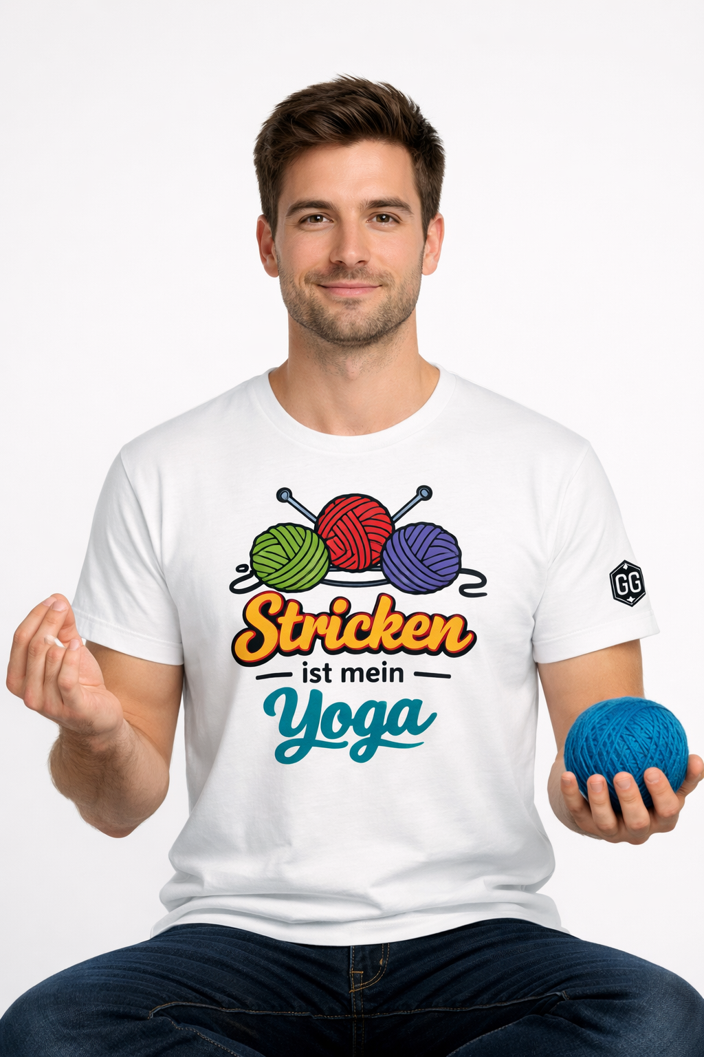 model:0:m | Stricken ist mein Yoga T-Shirt – Modelfoto in Weiß – Mann
